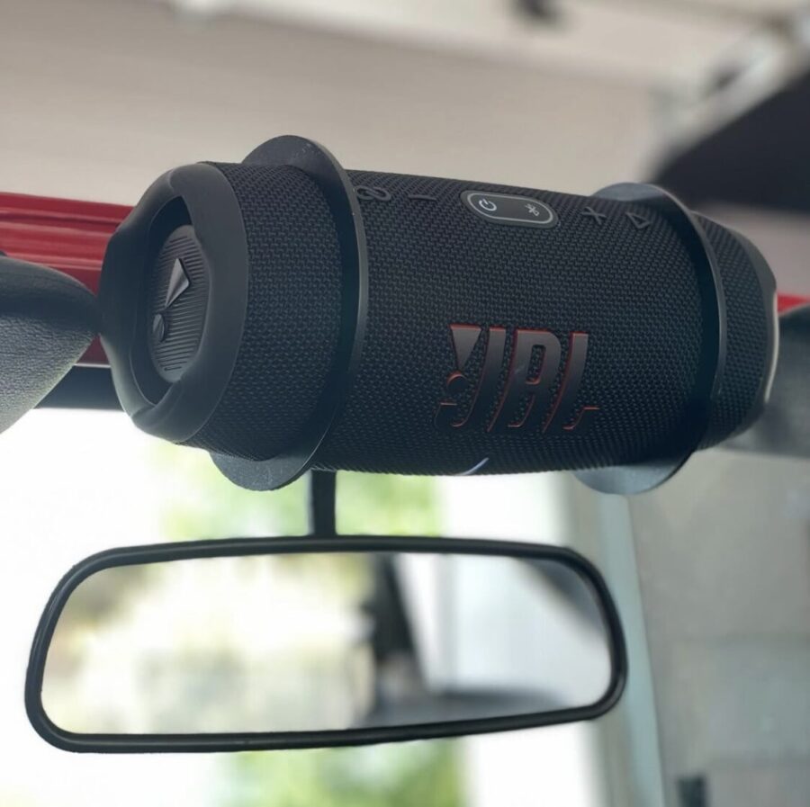 Soporte-JBL-Suzuki-Samurai
